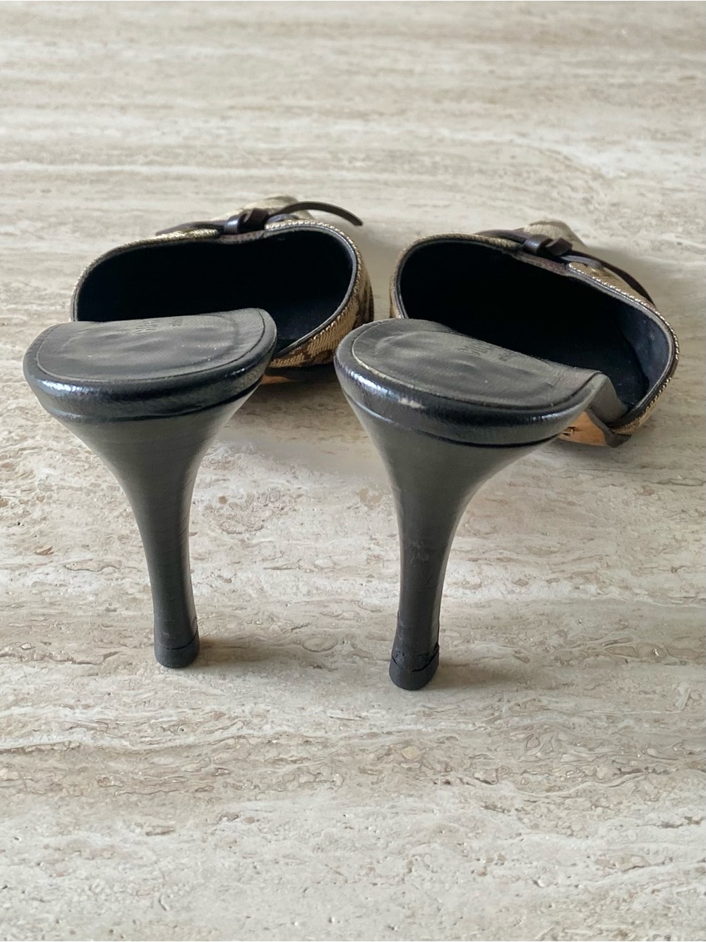 Vintage Gucci GG Canvas Tie Mule Heels - Picture 7 of 11